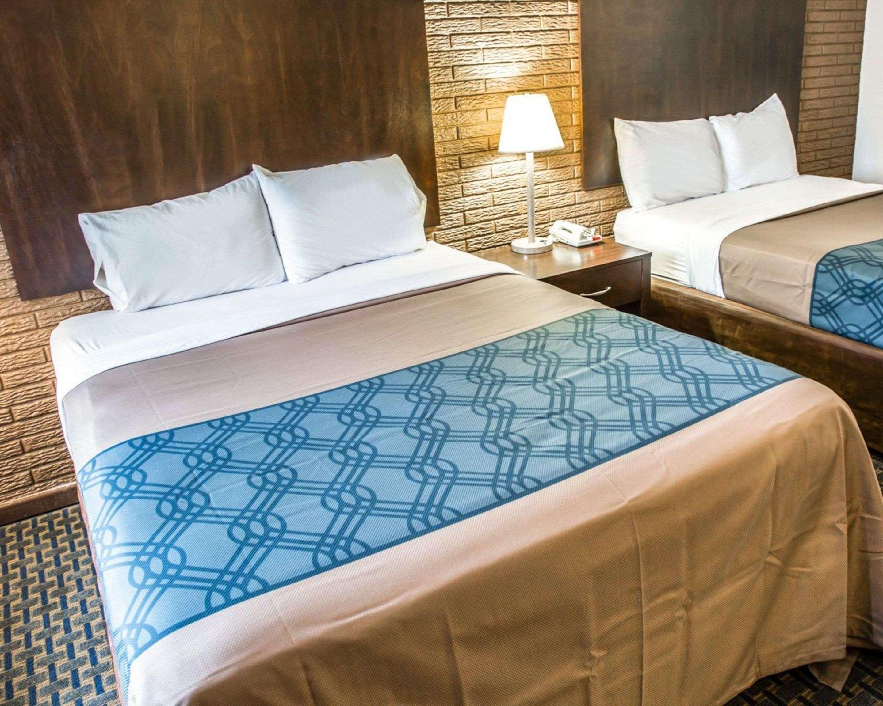 Rodeway Inn & Suites Wilmington North Eksteriør bilde