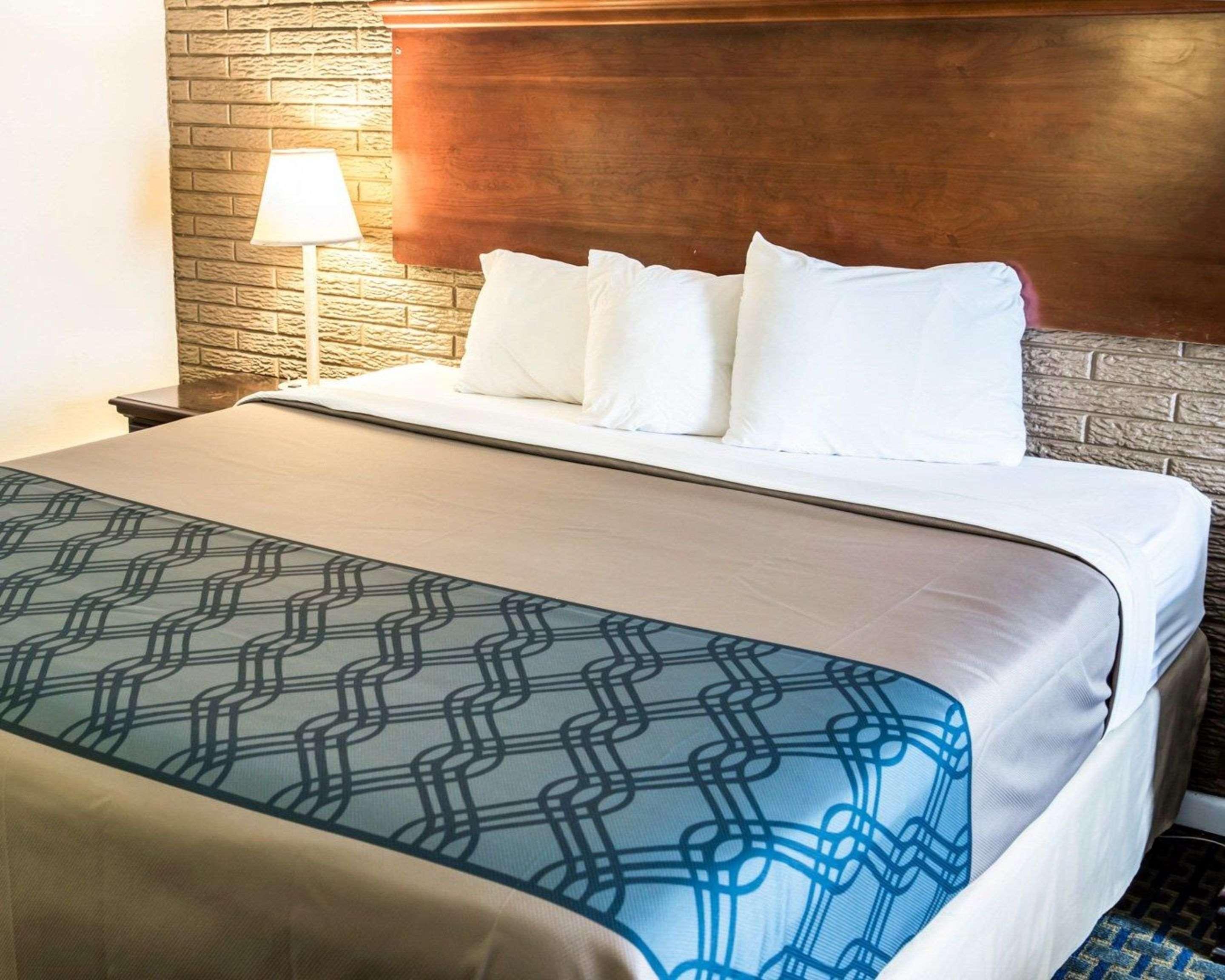 Rodeway Inn & Suites Wilmington North Eksteriør bilde
