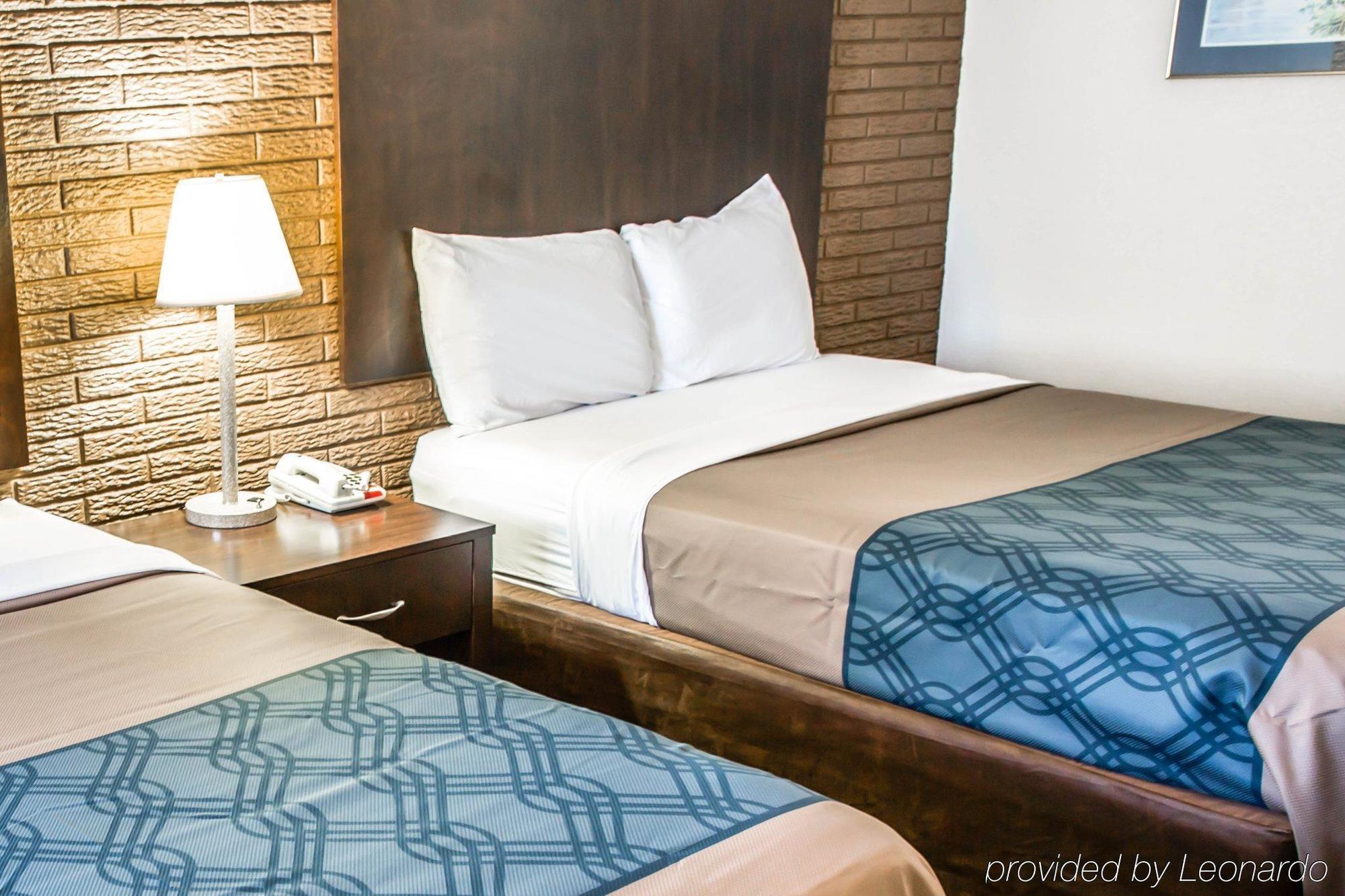 Rodeway Inn & Suites Wilmington North Eksteriør bilde