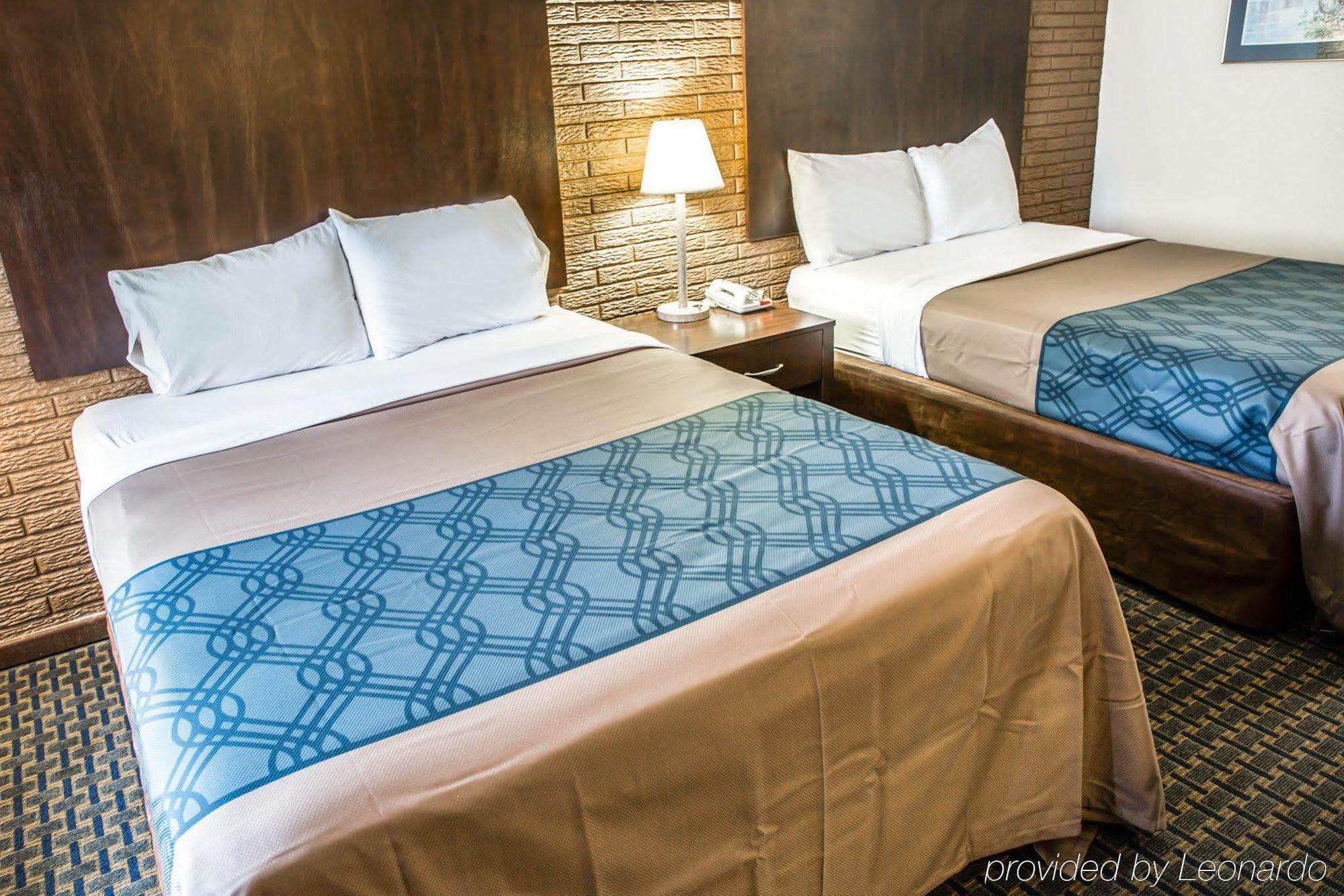 Rodeway Inn & Suites Wilmington North Eksteriør bilde