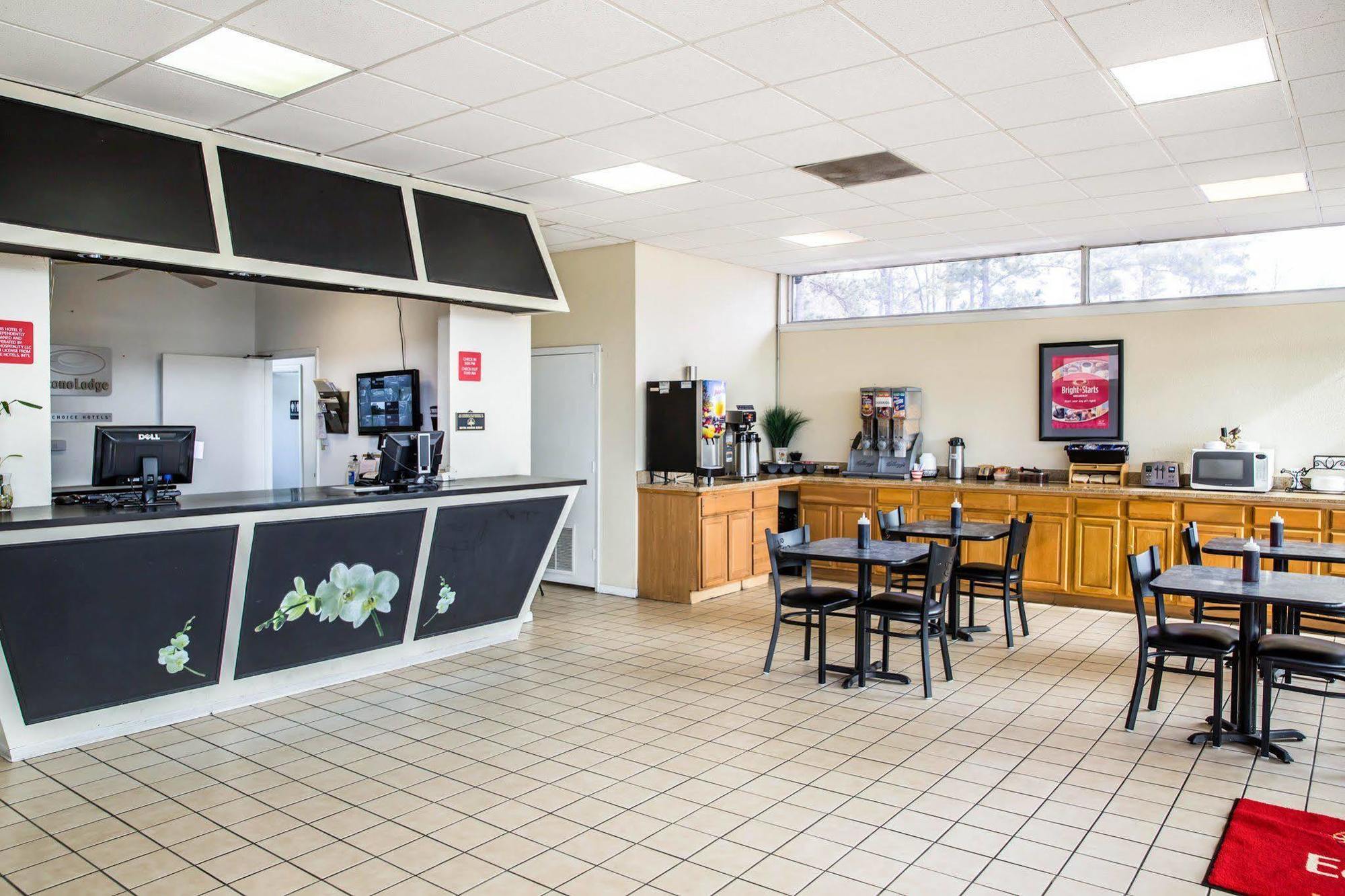 Rodeway Inn & Suites Wilmington North Eksteriør bilde